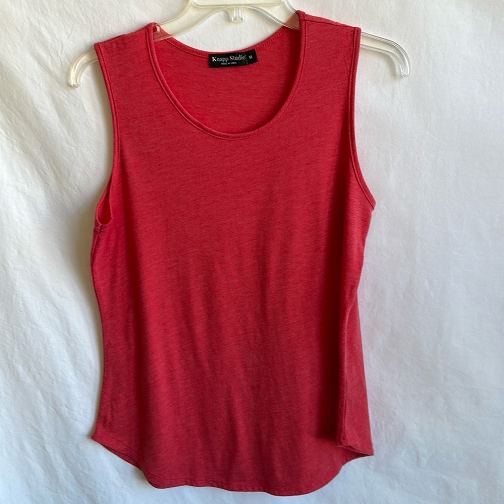 Knapp Studio coral heather scoop neck tank top, size M